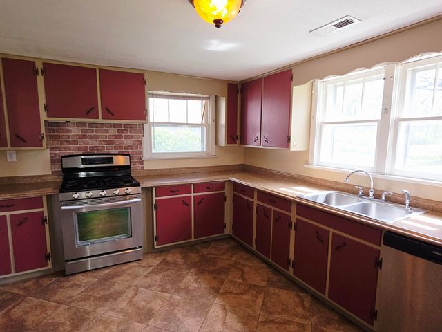 1503 Hollister Road, Signal Mountain, TN 37377