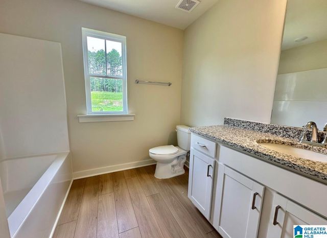 1014 UNALI TOWNES LOOP, Leeds, AL 35094