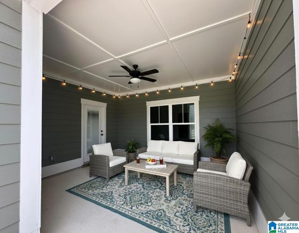 1014 UNALI TOWNES LOOP, Leeds, AL 35094