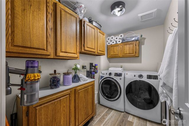 6465 Haven Way, Clinton, WA 98236
