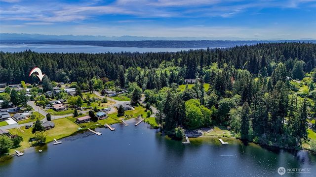 6465 Haven Way, Clinton, WA 98236