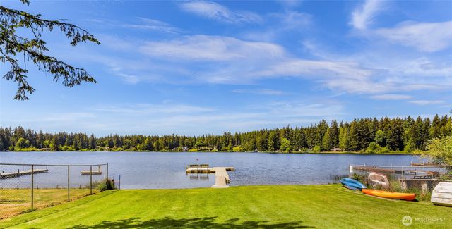 6465 Haven Way, Clinton, WA 98236
