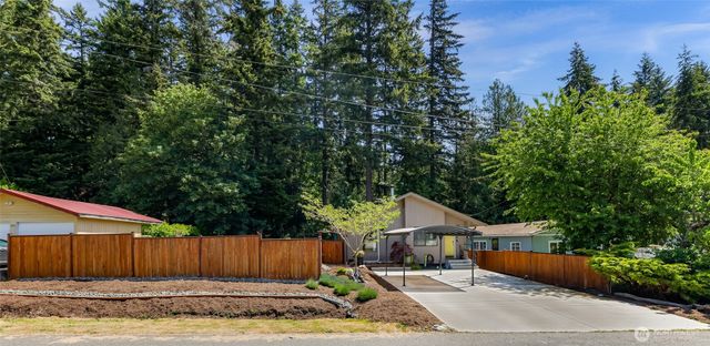 6465 Haven Way, Clinton, WA 98236