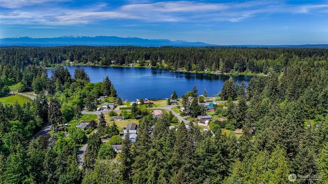 6465 Haven Way, Clinton, WA 98236
