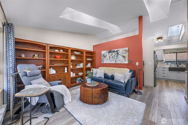 6465 Haven Way, Clinton, WA 98236