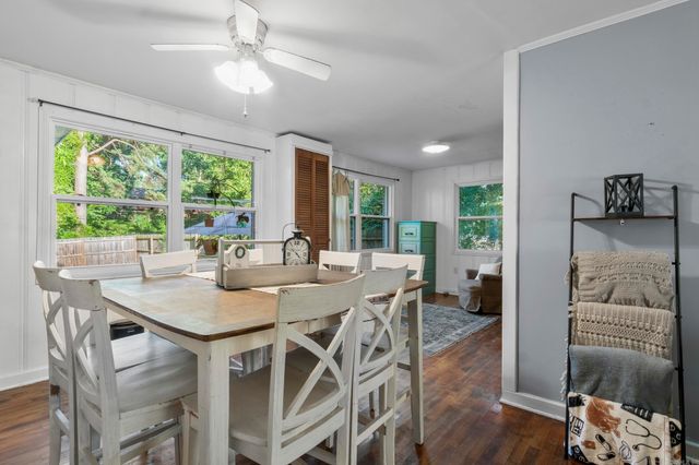 902 N Cedar Street, Searcy, AR 72143