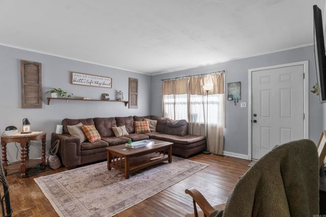 902 N Cedar Street, Searcy, AR 72143