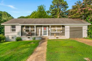 902 N Cedar Street, Searcy, AR 72143