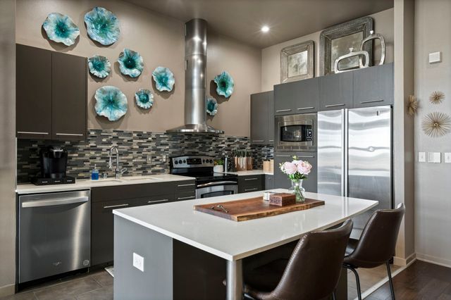 2323 N Houston Street 701, Dallas, TX 75219