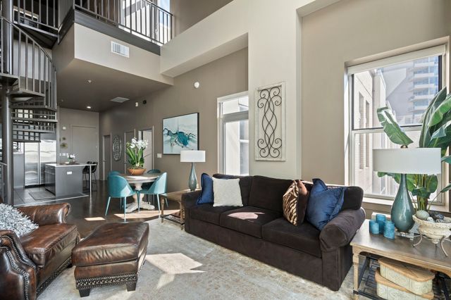 2323 N Houston Street 701, Dallas, TX 75219