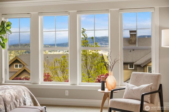 773 Summerhill Ridge Drive NW, Issaquah, WA 98027