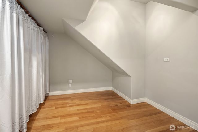 773 Summerhill Ridge Drive NW, Issaquah, WA 98027