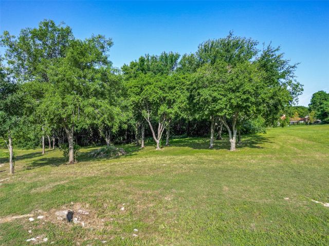 1735 Right Field Court, Cedar Hill, TX 75104