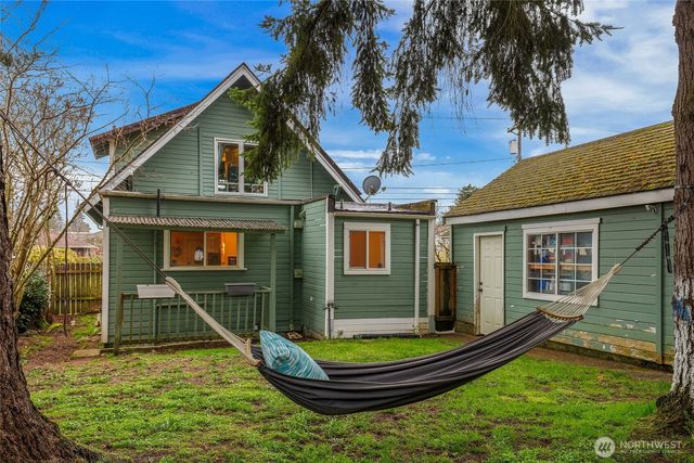 6420 S J Street, Tacoma, WA 98408