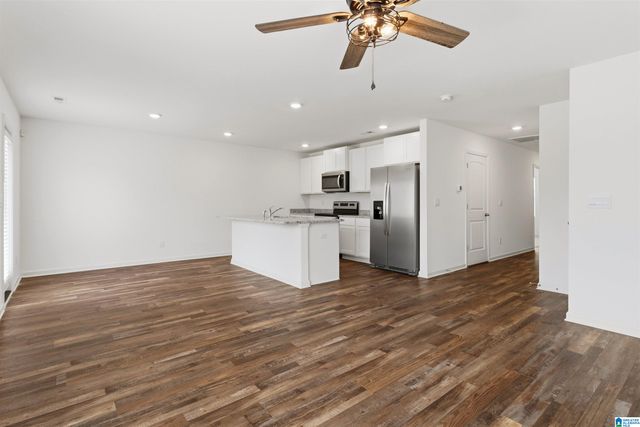 421 STAGE COACH BOULEVARD, Kimberly, AL 35091