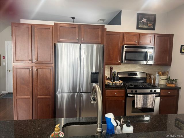 21 High Ridge Lane 21, Middletown, NY 10940