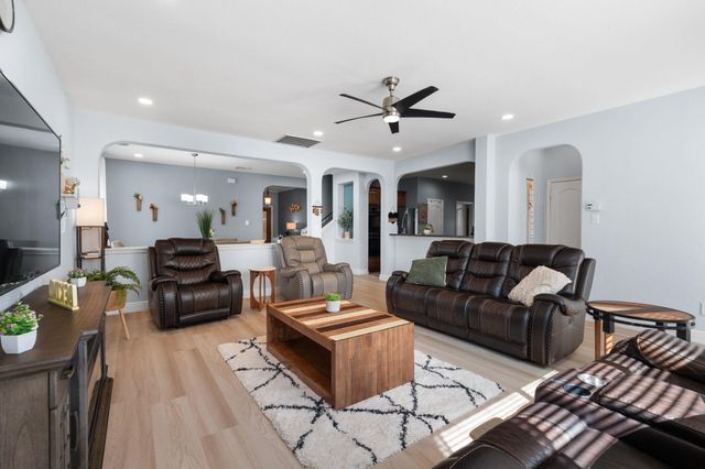 1300 Walnut CV, Cedar Park, TX 78613