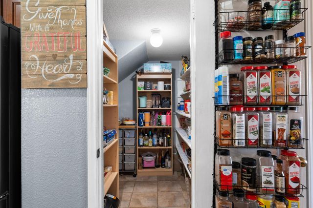 1300 Walnut CV, Cedar Park, TX 78613