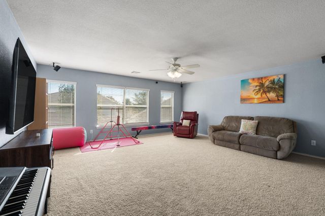 1300 Walnut CV, Cedar Park, TX 78613