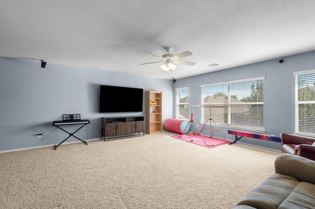 1300 Walnut CV, Cedar Park, TX 78613
