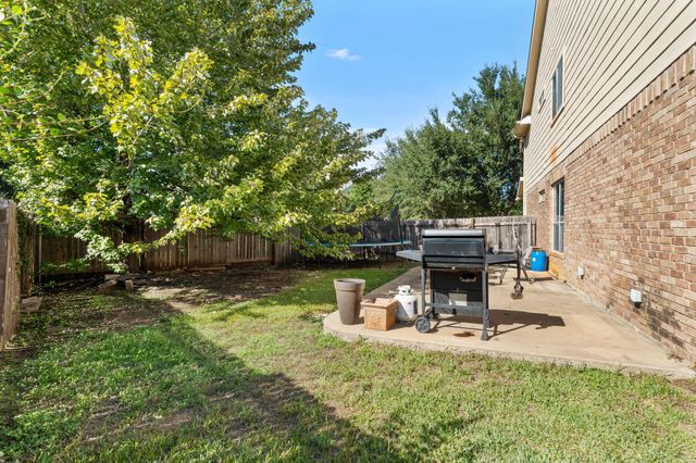 1300 Walnut CV, Cedar Park, TX 78613