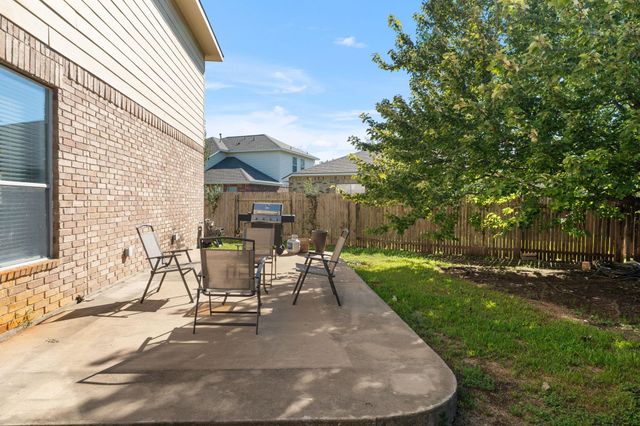 1300 Walnut CV, Cedar Park, TX 78613