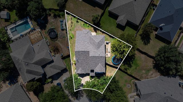 1300 Walnut CV, Cedar Park, TX 78613