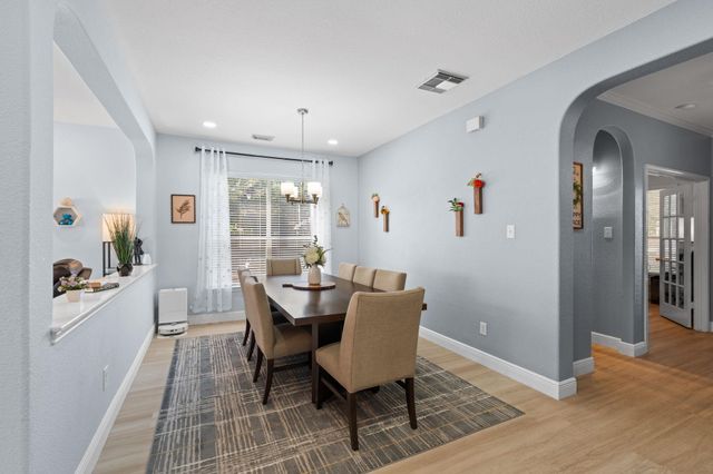 1300 Walnut CV, Cedar Park, TX 78613
