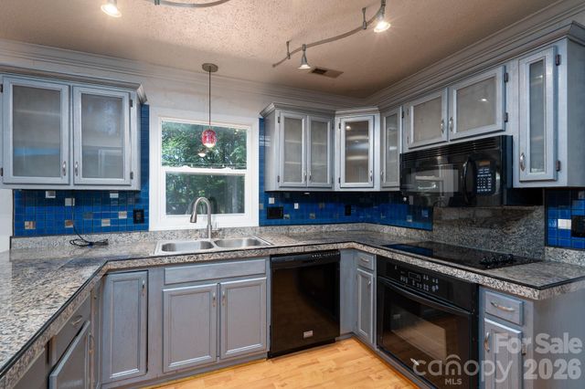 11220 Shandon Way Lane, Charlotte, NC 28262