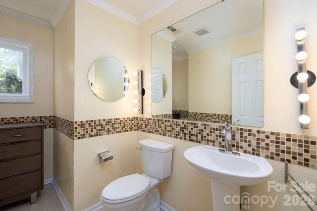 11220 Shandon Way Lane, Charlotte, NC 28262