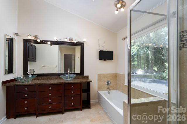11220 Shandon Way Lane, Charlotte, NC 28262