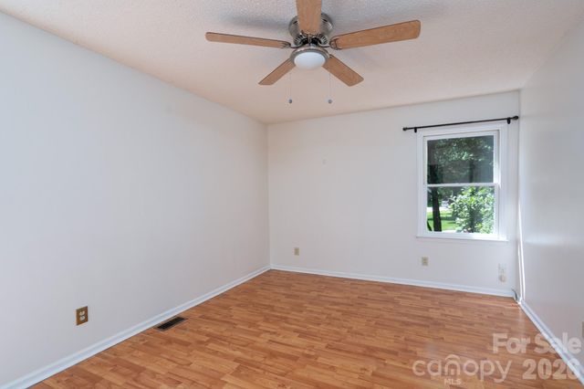 11220 Shandon Way Lane, Charlotte, NC 28262