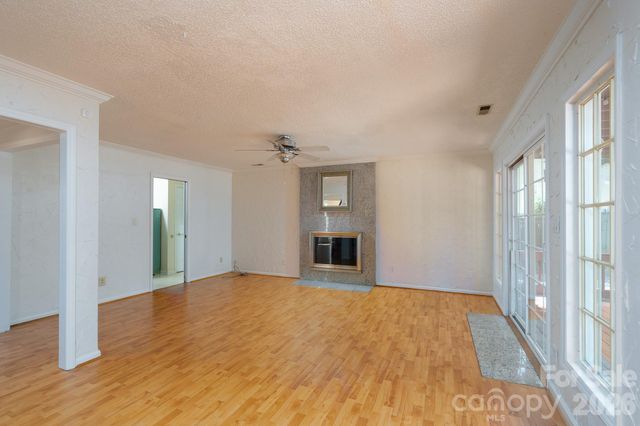 11220 Shandon Way Lane, Charlotte, NC 28262