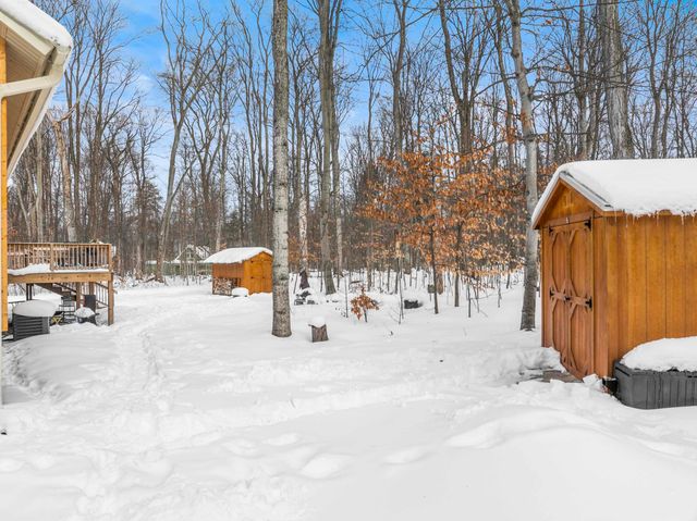 2558 E Sugar Maple, Cedar, MI 49621