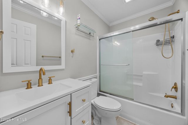 429 Crows Nest Lane, Sneads Ferry, NC 28460