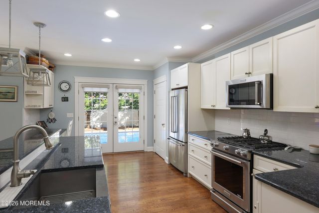 1010 Lincoln Avenue, Pine Beach, NJ 08741