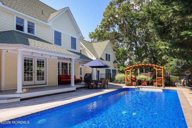1010 Lincoln Avenue, Pine Beach, NJ 08741