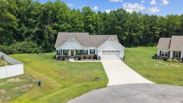 111 Oakbridge Way, Princeton, NC 27569