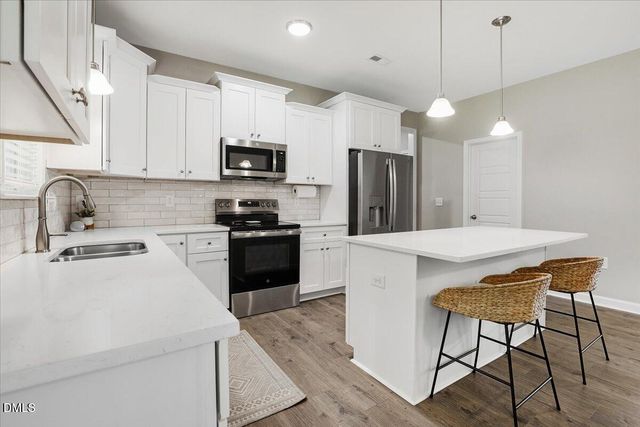 111 Oakbridge Way, Princeton, NC 27569