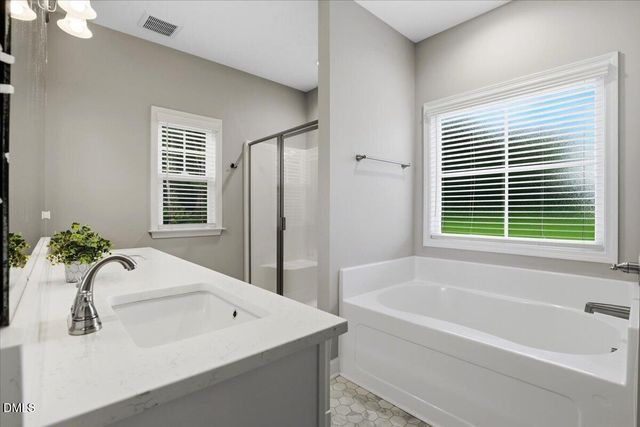 111 Oakbridge Way, Princeton, NC 27569