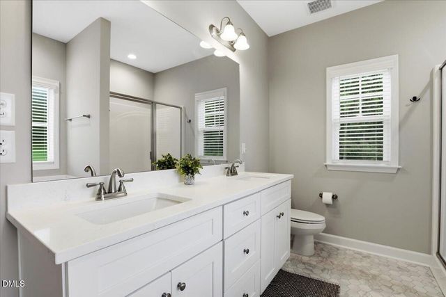 111 Oakbridge Way, Princeton, NC 27569