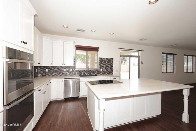 43671 W KNAUSS Drive, Maricopa, AZ 85138