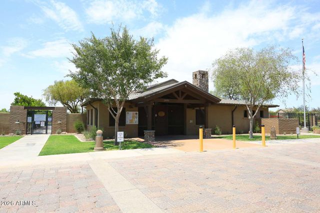 43671 W KNAUSS Drive, Maricopa, AZ 85138