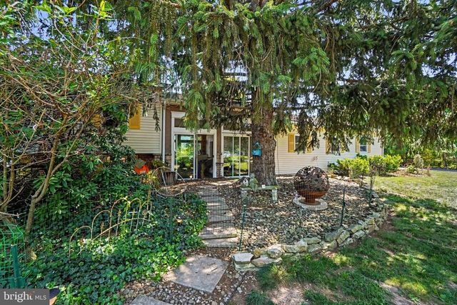 33 WILLIAMS ST, Halifax, PA 17032