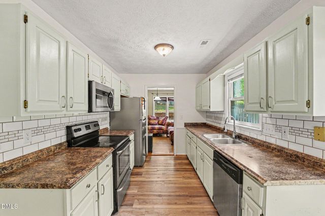 808 Hilton Drive, Fayetteville, NC 28311