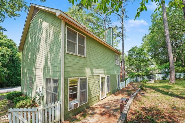 808 Hilton Drive, Fayetteville, NC 28311