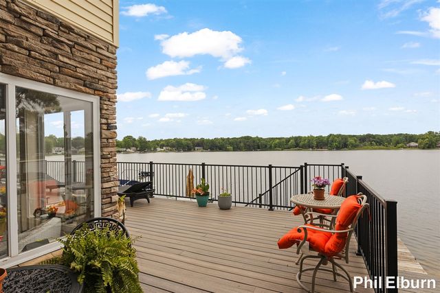 3611 Holiday Drive, Greenville, MI 48838