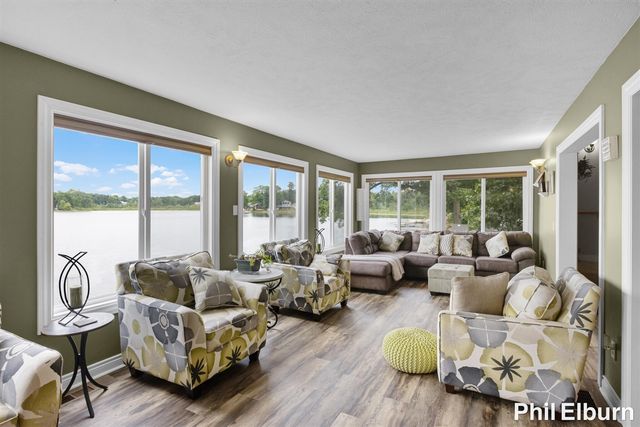 3611 Holiday Drive, Greenville, MI 48838