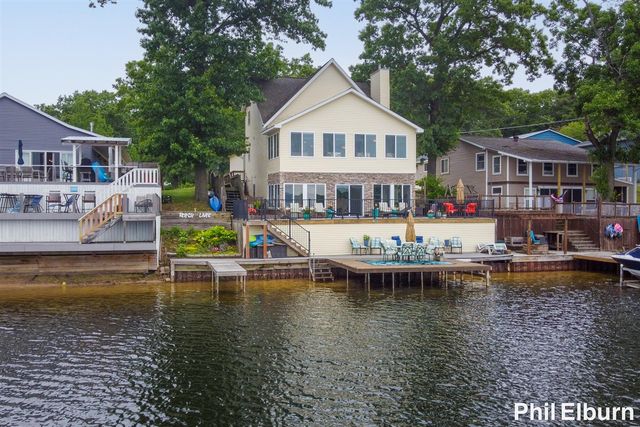 3611 Holiday Drive, Greenville, MI 48838