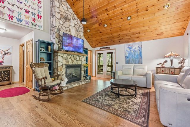 90 Skyland Trail, Murphy, NC 28906